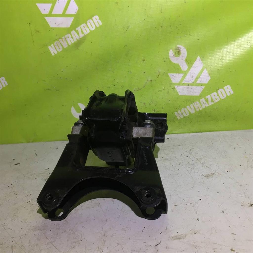 VW Polo Sed RUS 2011-2020 для Опора КПП левая