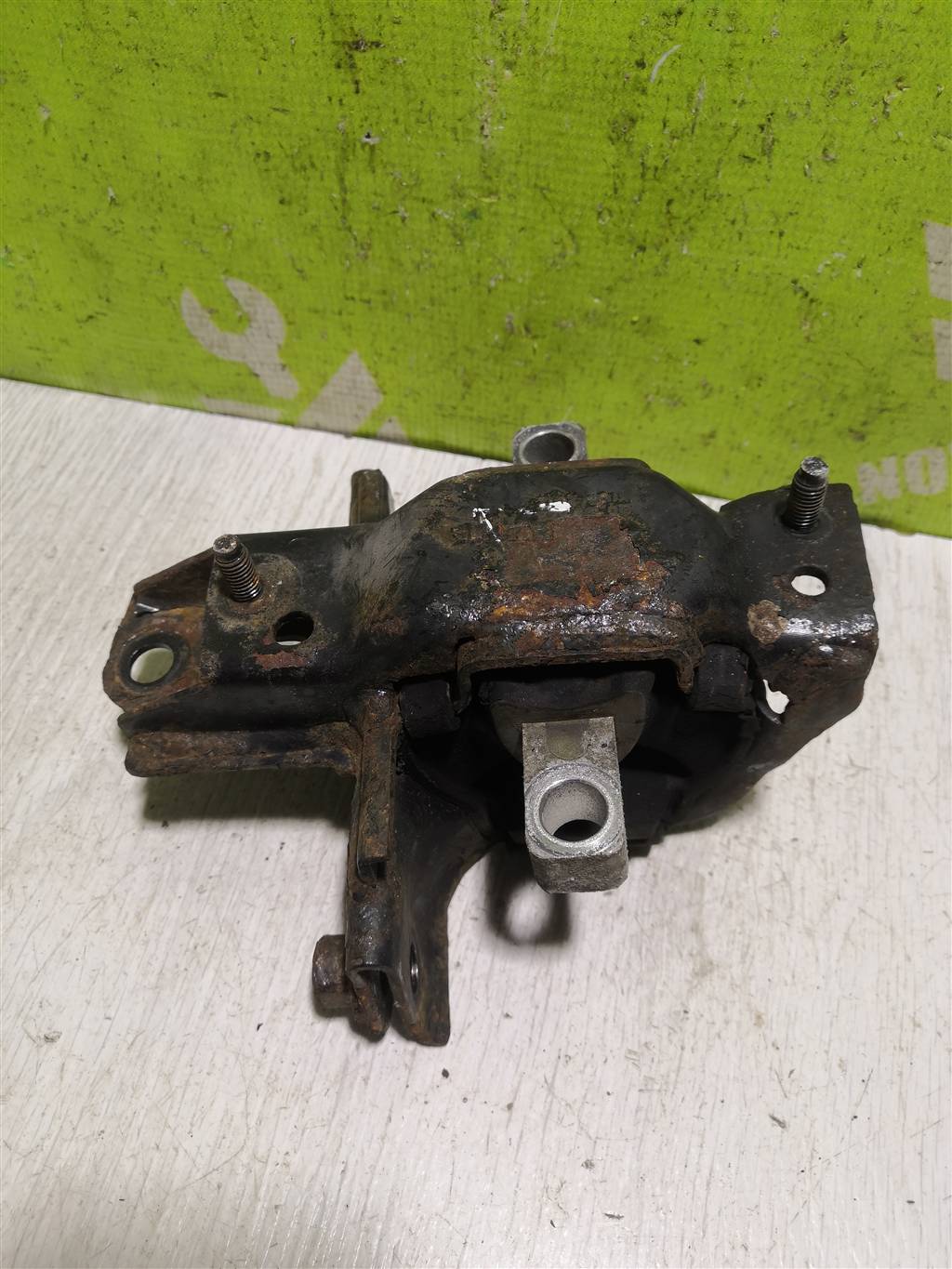 Seat Ibiza 4 2002-2008 для Опора КПП левая