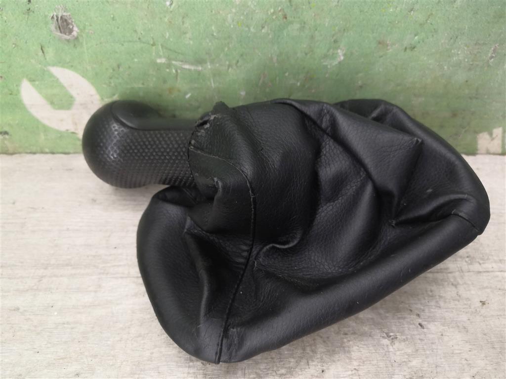 VW Polo Classic 95-02 для Чехол кулисы