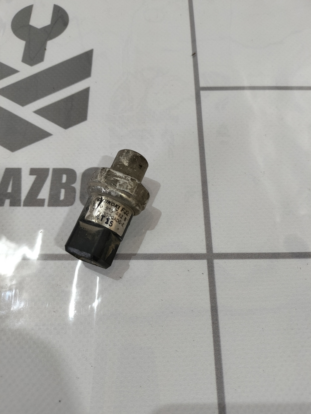 VW Passat B5 96-00 для Датчик давления