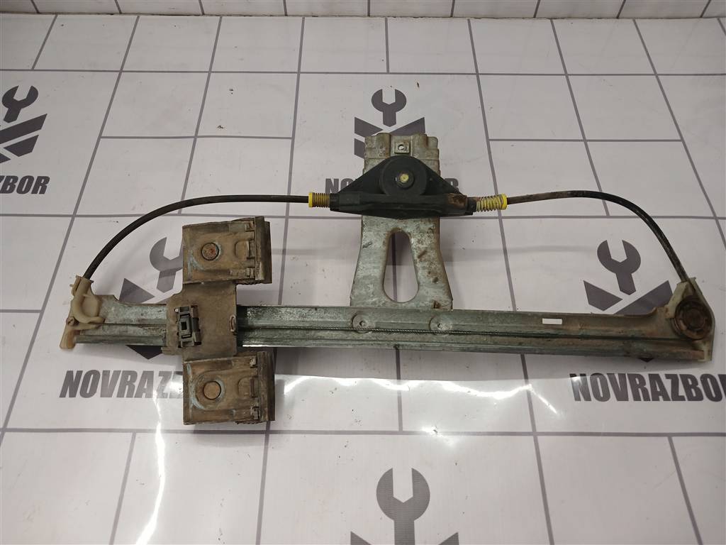 VW Golf 3 Vento 91-97 для Стеклоподъемник механ. задний левый