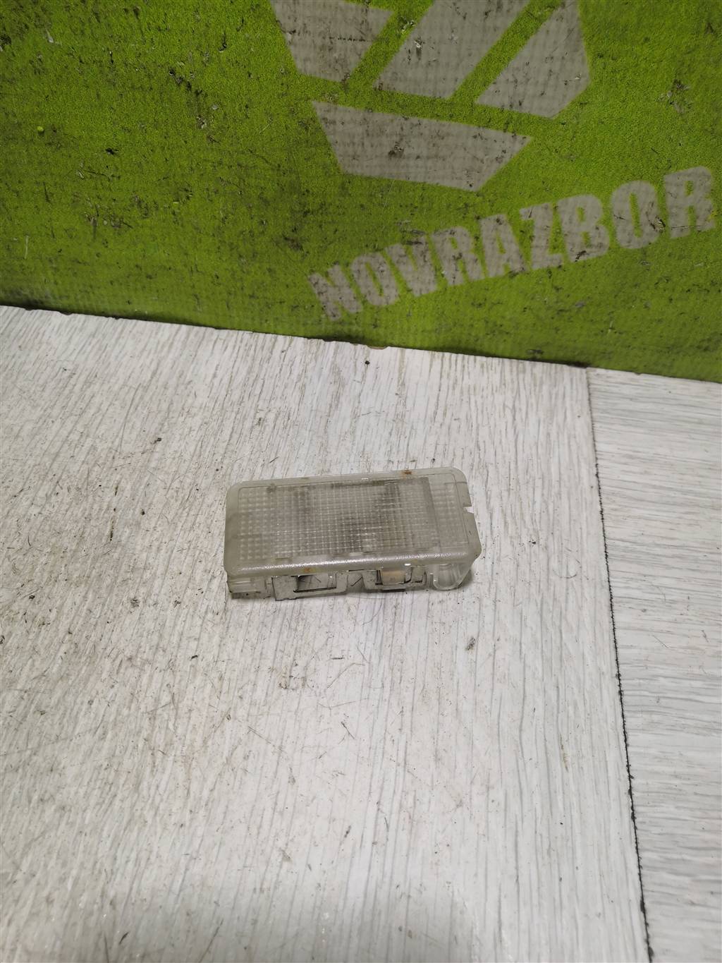 LADA VESTA 15-19 для Плафон салонный