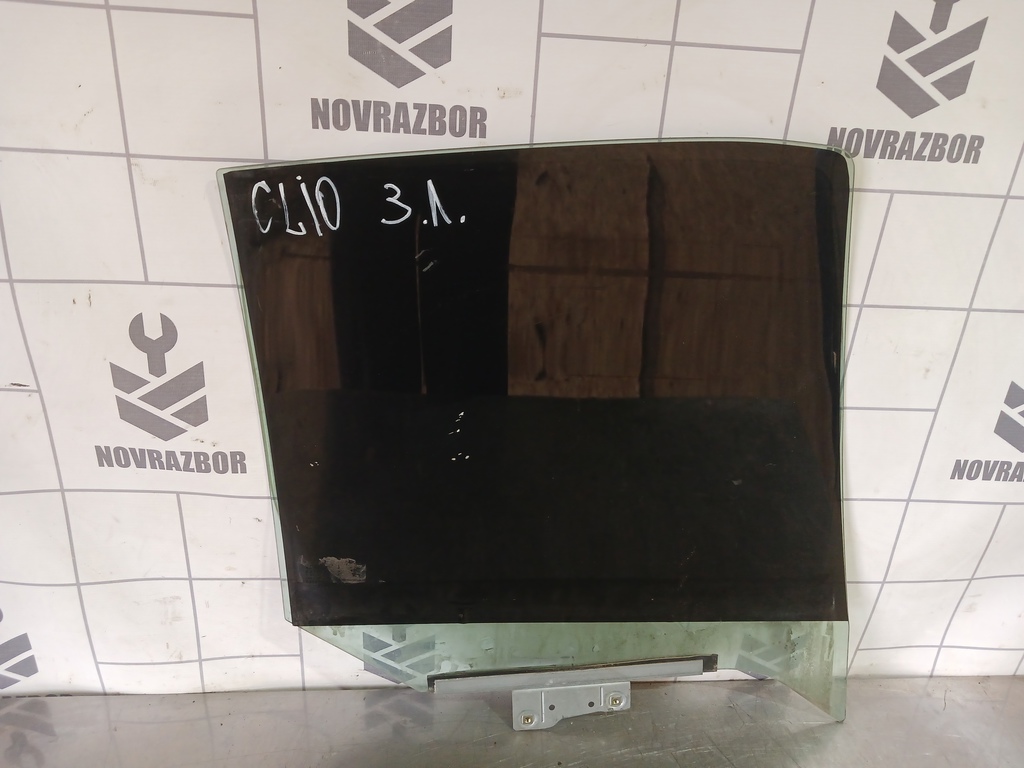 Renault Clio 2 Symbol 1998-2008 для Стекло двери задней левой