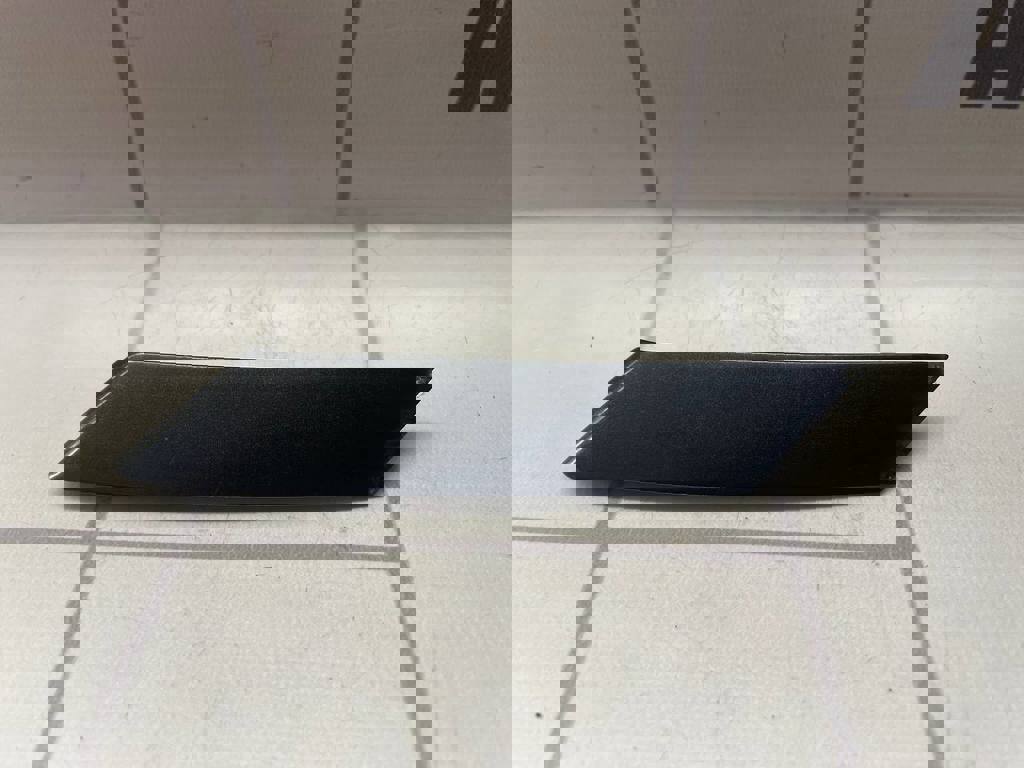 Audi 80  90  B3  86-91 для Накладка стойки