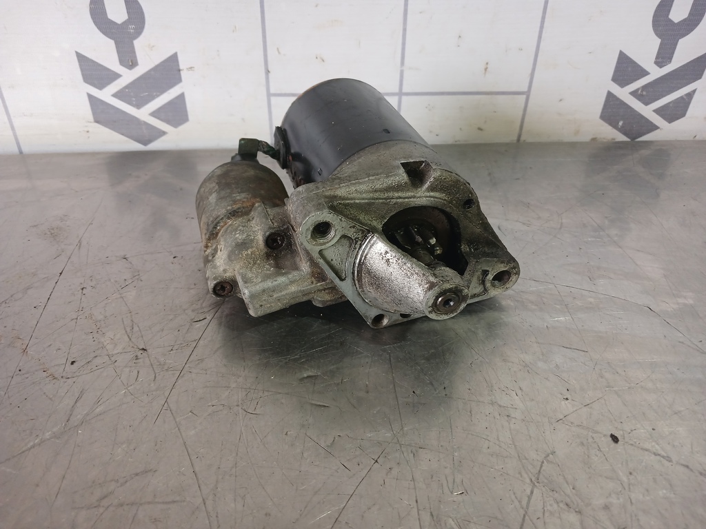 Renault Clio 2 Symbol 1998-2008 для Стартер