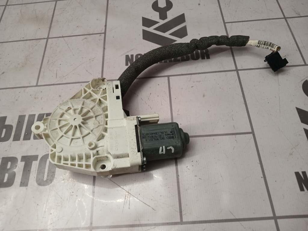 Skoda Yeti 2009-2018 для Моторчик стеклоподъемника