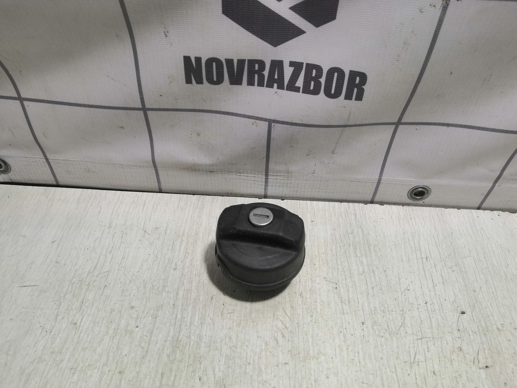 VW Golf 4 Bora 97-05 для Крышка топливного бака