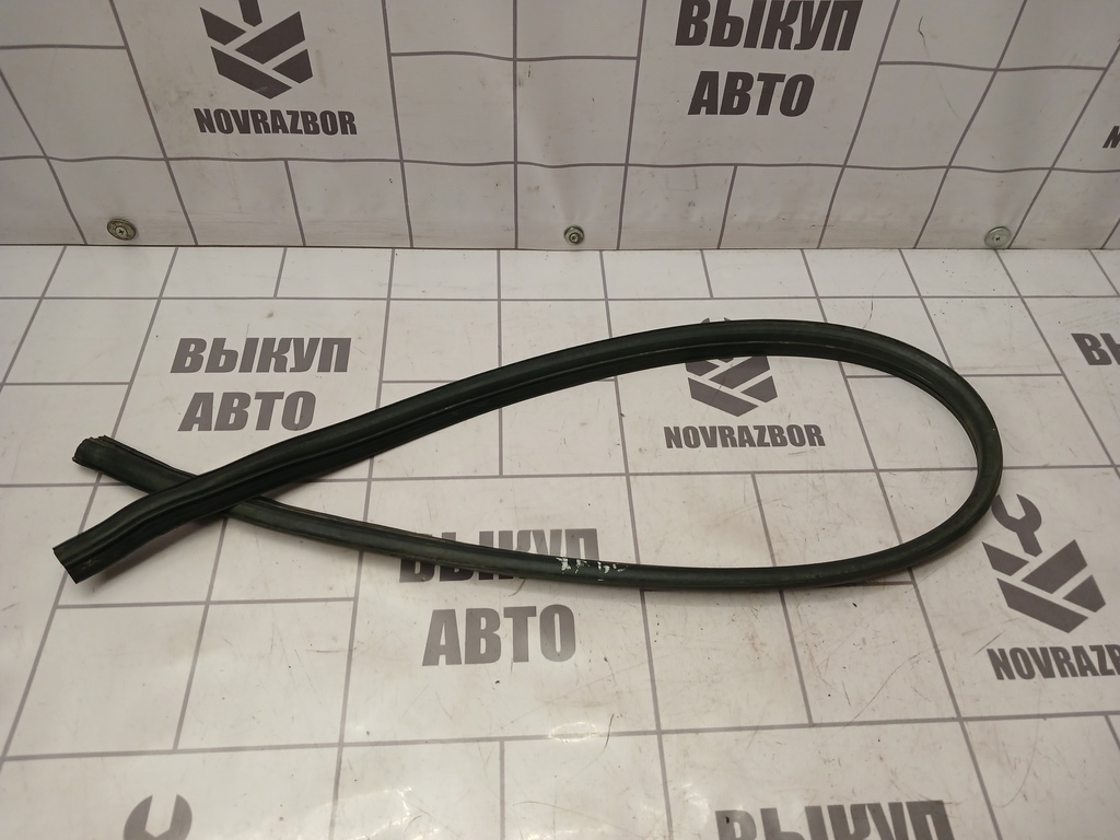 Ford Focus 2 05-08 для Уплотнитель капота