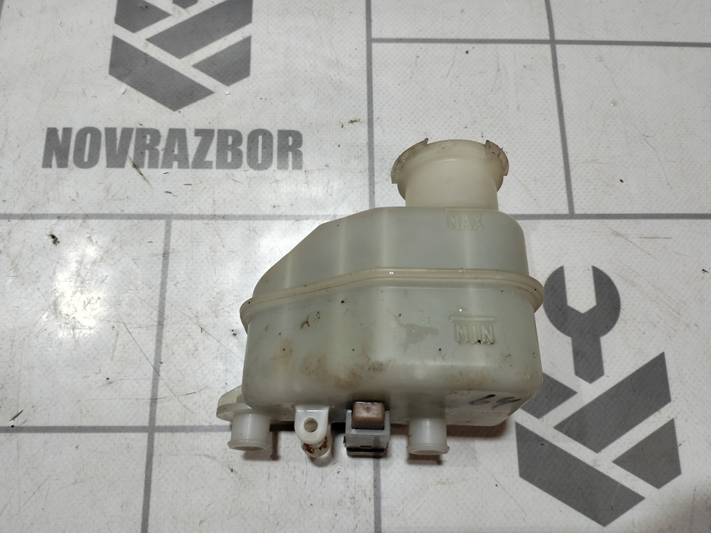 Hyundai Elantra 3  00-05 для Бачок главного тормозного цилиндра