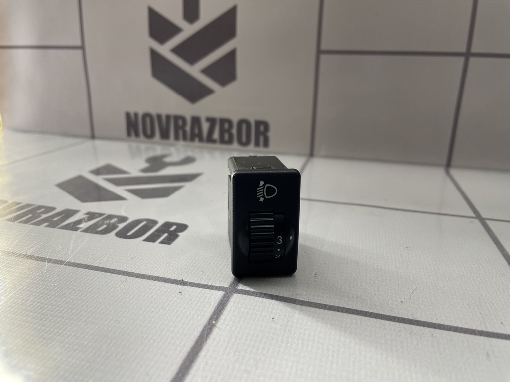 LADA VESTA 15-19 для Кнопка корректора фар