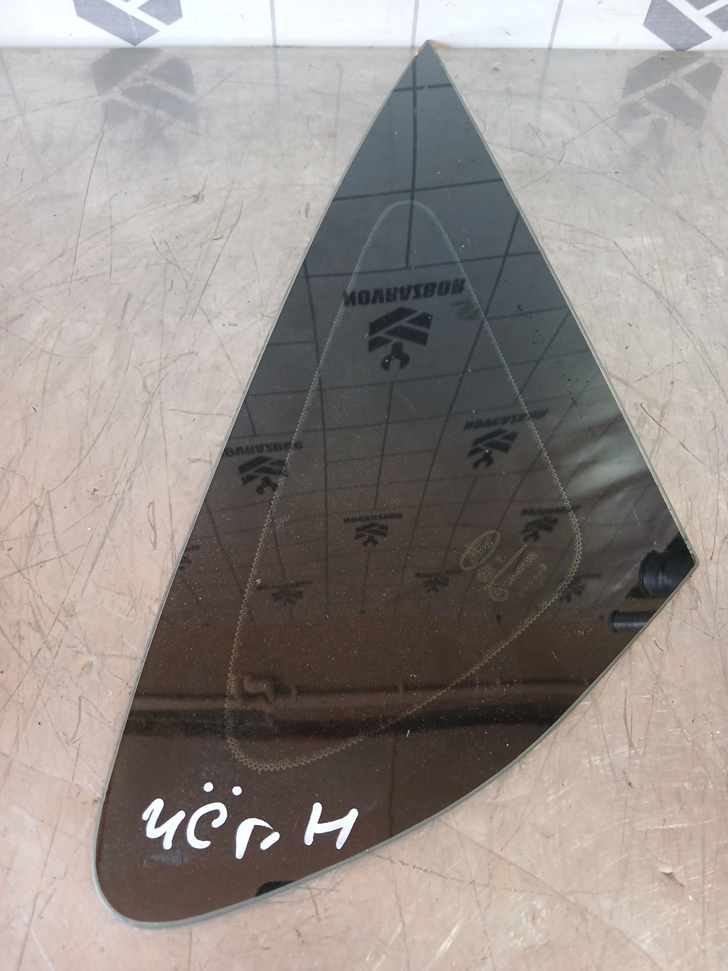 Ford Focus 2 08-11 для Стекло кузовное глухое правое