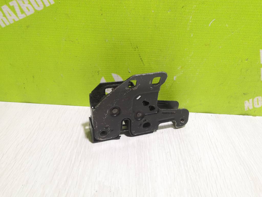 Audi A4 B7 2005-2007 для Замок капота