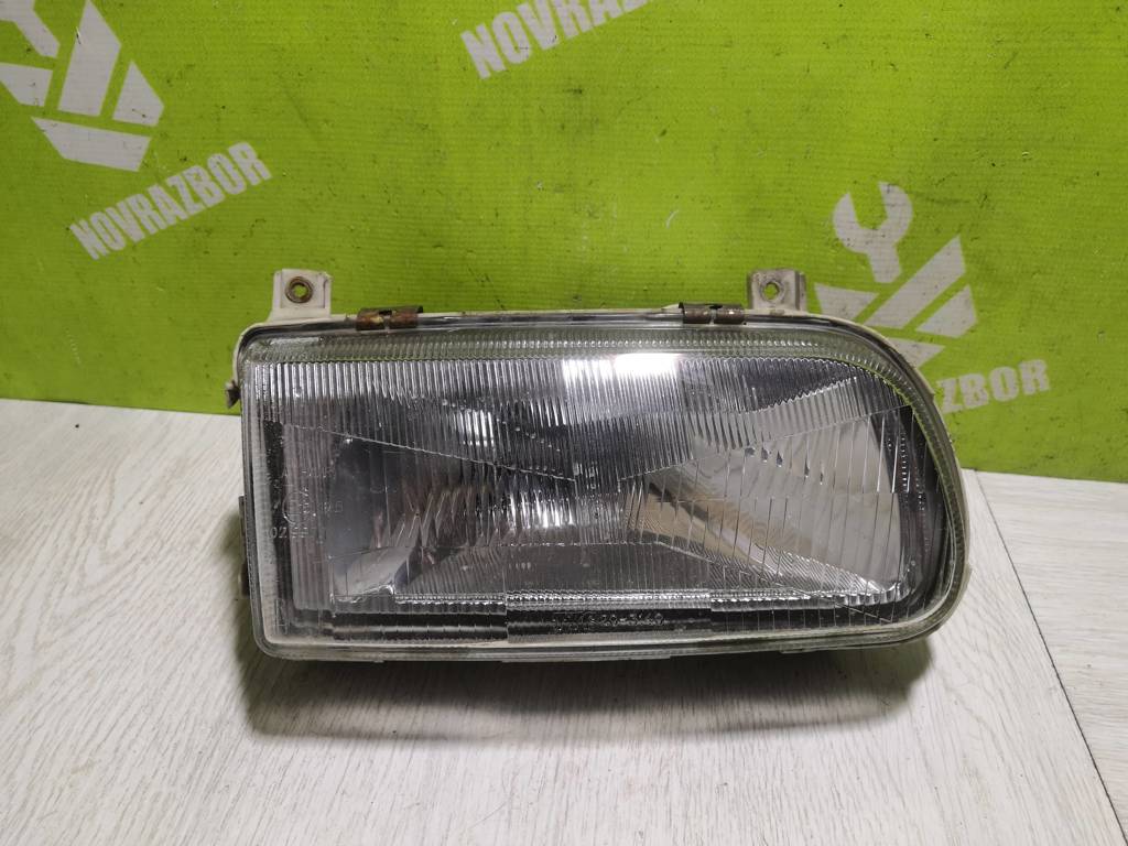 Skoda Felicia 1995-1998 для Фара правая