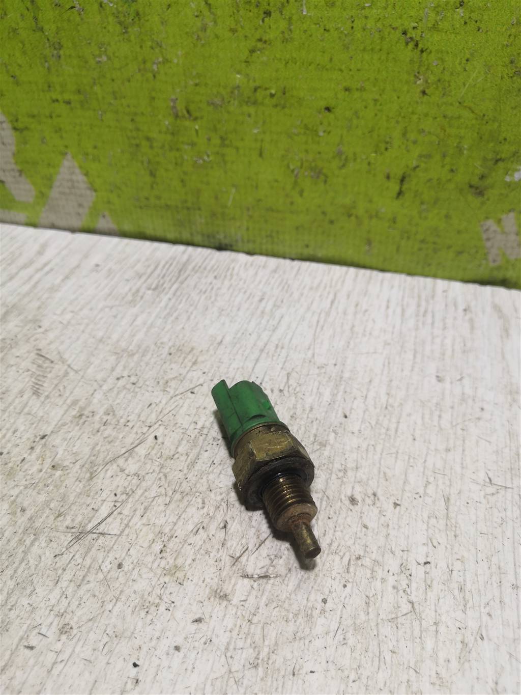 Peugeot 206 98-12 для Датчик температуры