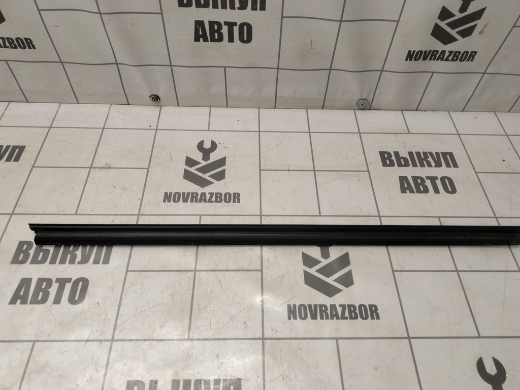 Renault Logan 2 14-18 для Накладка стекла переднего правого