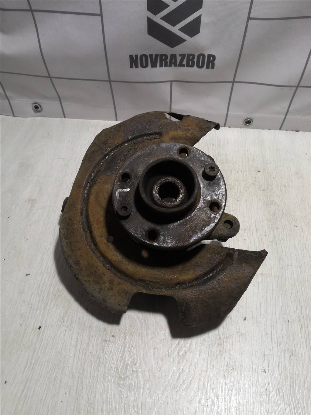 Renault Logan 2005-2014 для Кулак поворотный передний правый