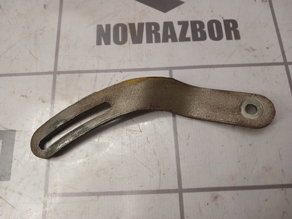 Daewoo Nexia 95-16 для Планка натяжения ремня генератора