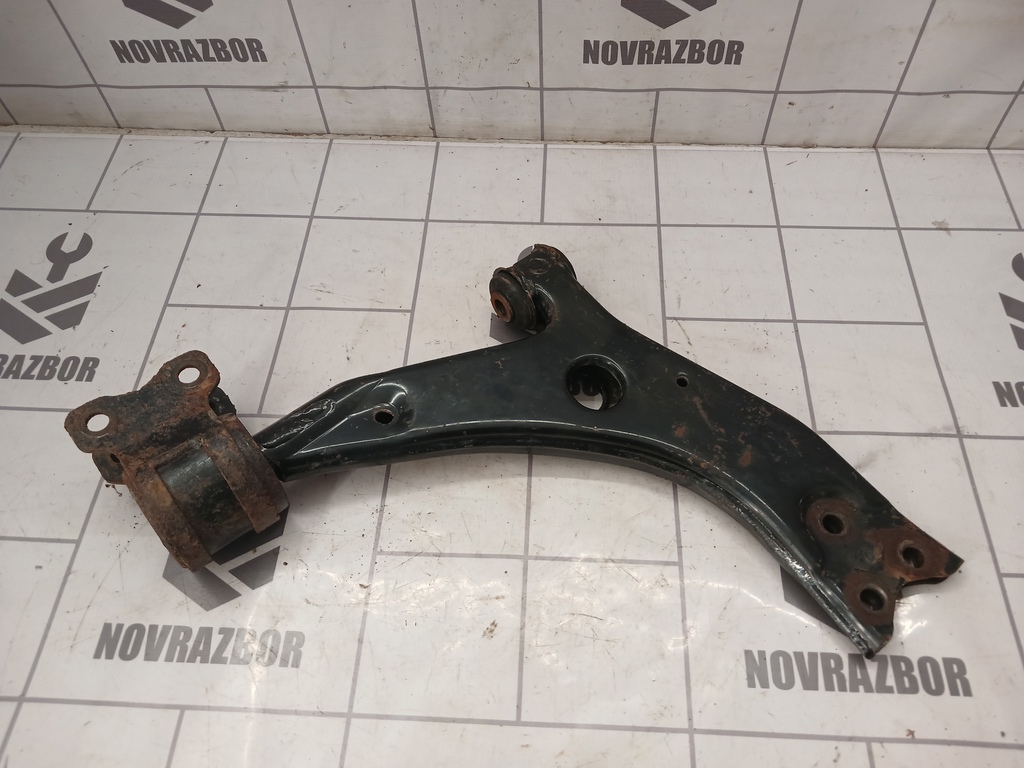 Ford Focus 2 05-08 для Рычаг передний левый