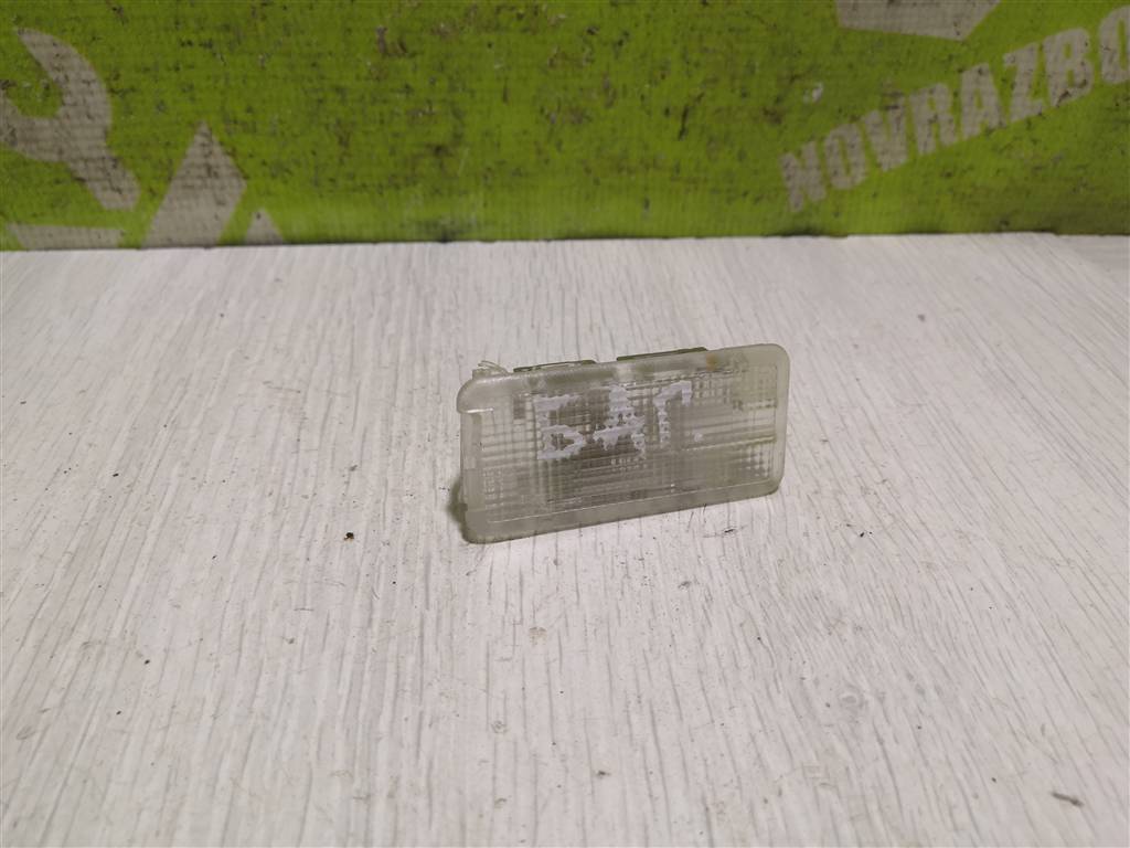 LADA VESTA 15-19 для Плафон салонный