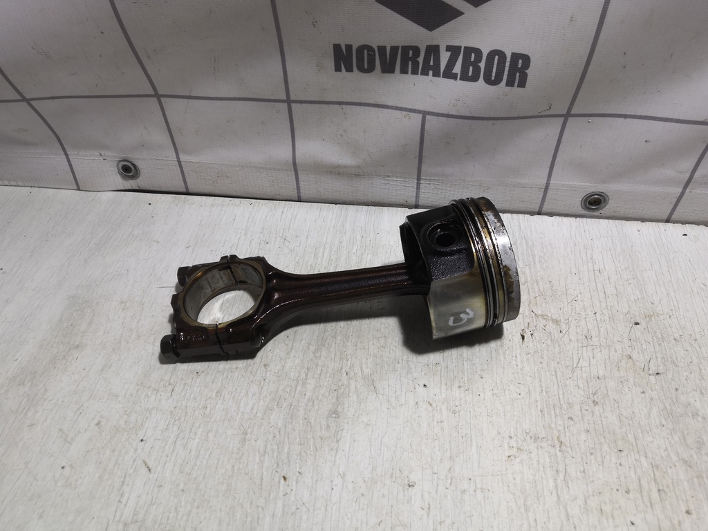 VW Passat B5 96-00 для Поршень с шатуном