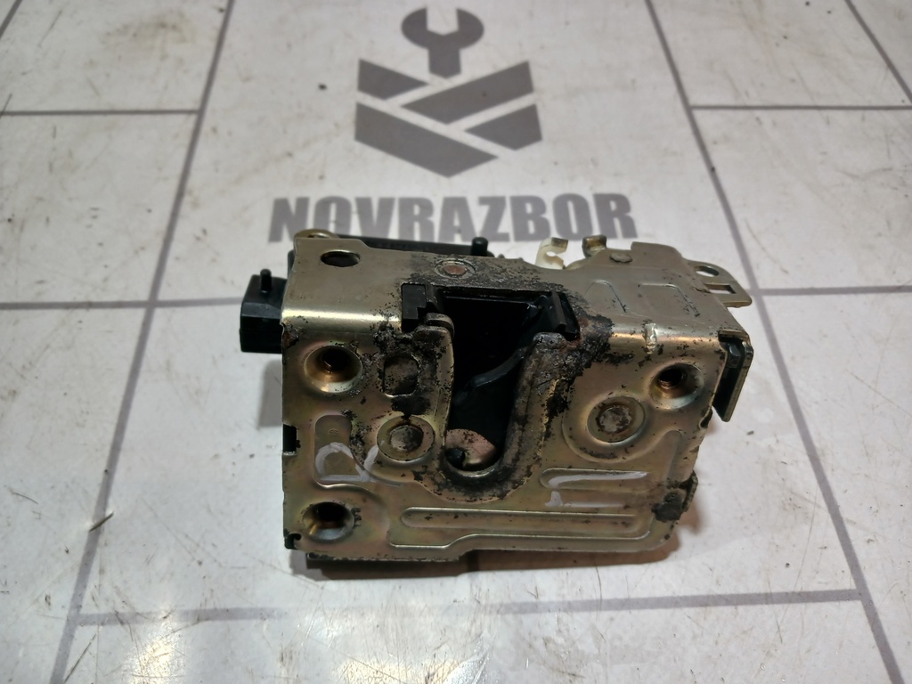 Renault Logan 2005-2014 для Замок двери передней правой