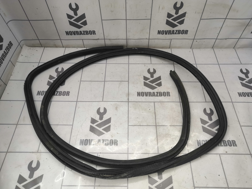 VW Golf 3 Vento 91-97 для Уплотнитель двери