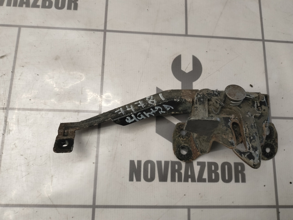 Hyundai Elantra 3  00-05 для Замок капота