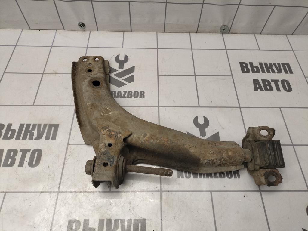 Daewoo Nexia 95-16 для Рычаг передний правый
