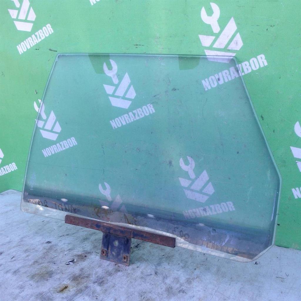 Audi  80 B2 80-86 для Стекло двери задней левой