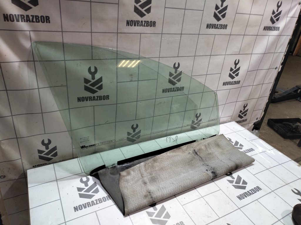 LADA VESTA 15-19 для Стекло двери передней правой