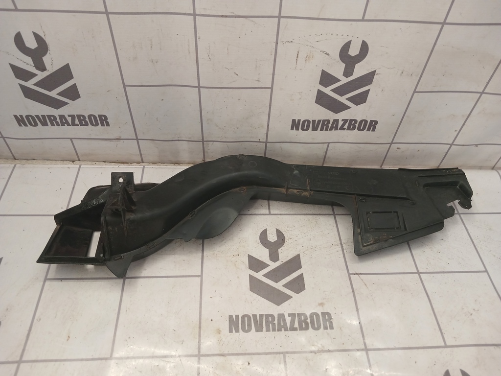 Audi A6 (C4) 1994-1997 для Воздуховод отопителя