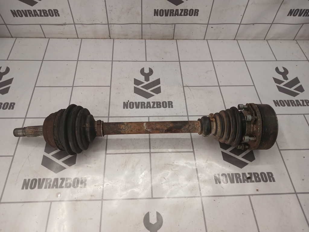 VW Golf 3 Vento 91-97 для Полуось передняя левая