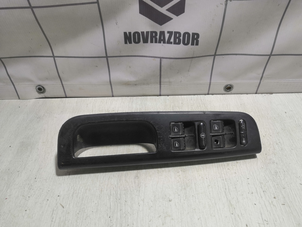 VW Golf 4 Bora 97-05 для Блок управления стеклоподъемниками