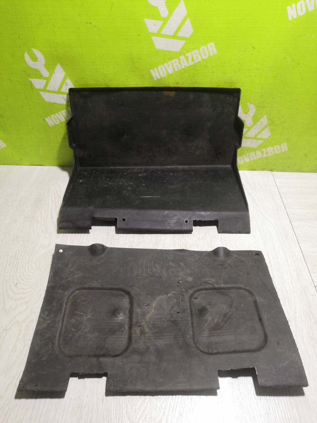 Ford Transit FA 2000-2006 для Крышка аккумулятора