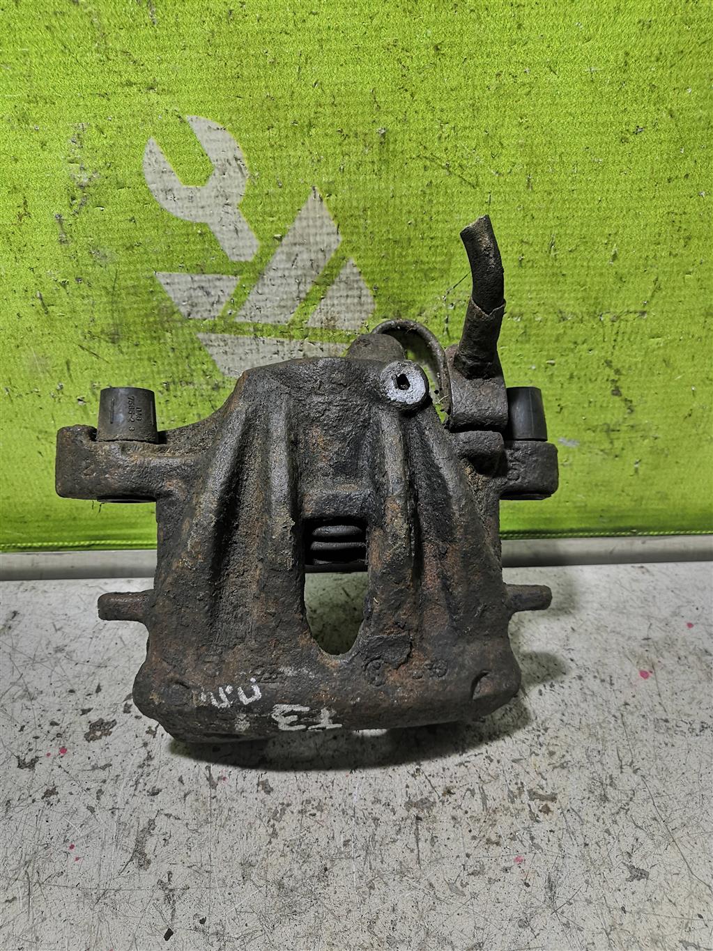 VW Transporter T2 T3 79-92 для Суппорт передний правый