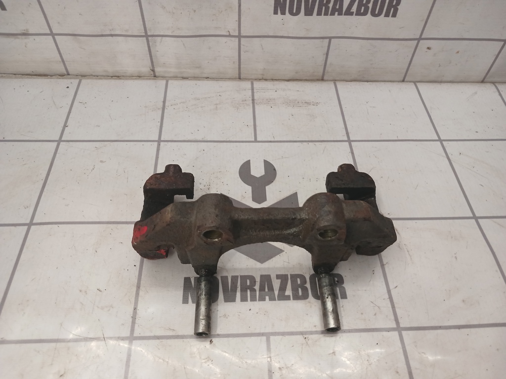 Opel Vectra B 1999-2002 для Скоба суппорта переднего