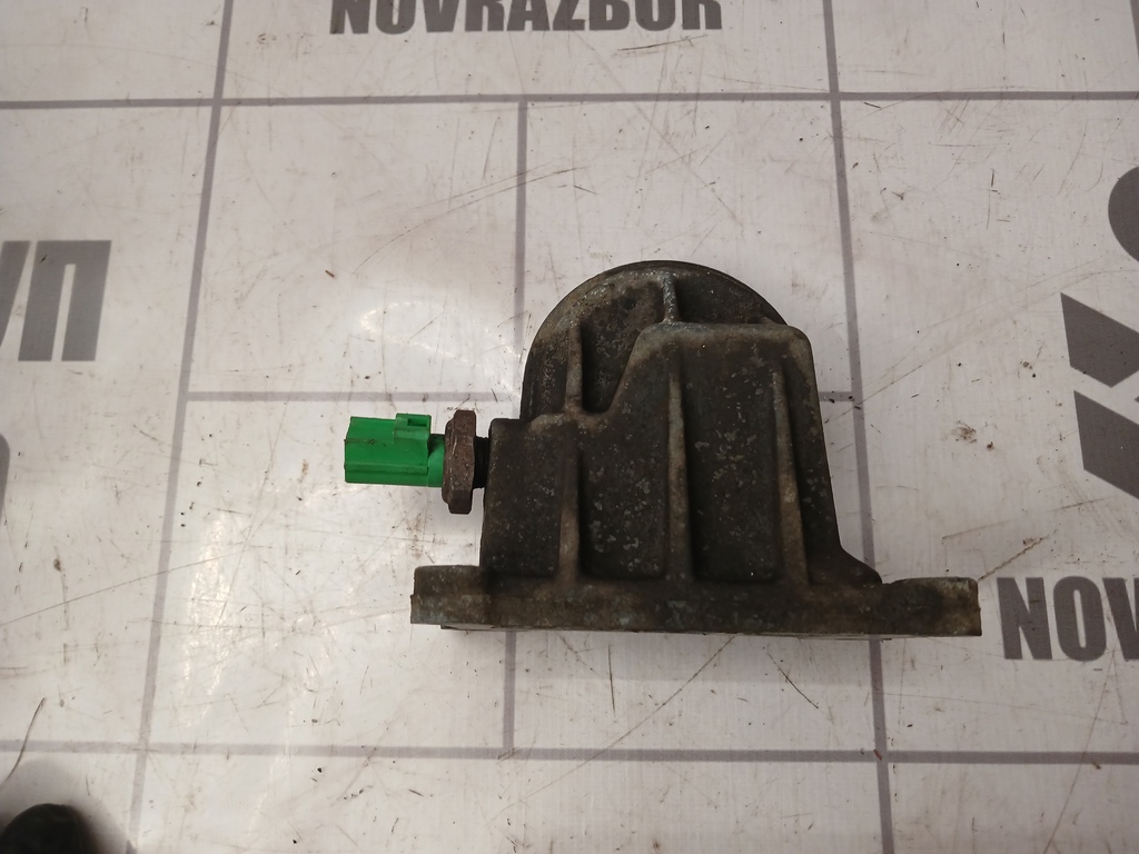 Ford Focus 2 05-08 для Кронштейн масляного фильтра