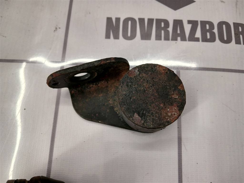 Chevrolet Aveo T200 03-08 для Кронштейн (сопут. товар)