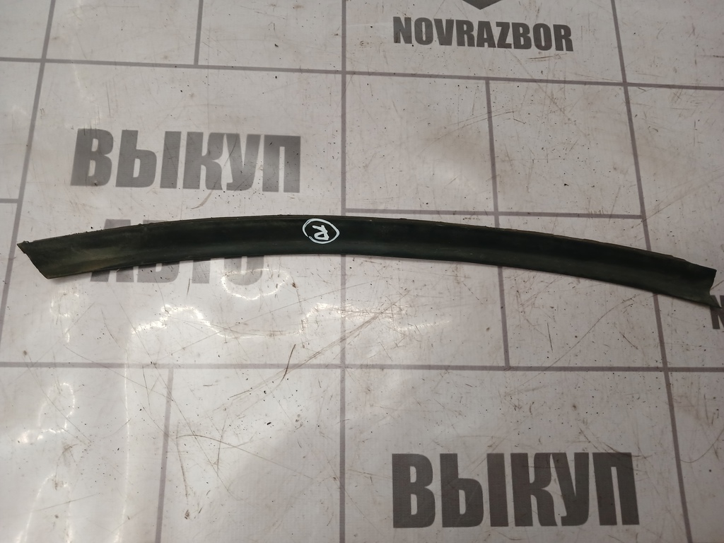 Ford Focus 2 05-08 для Уплотнитель стекла двери