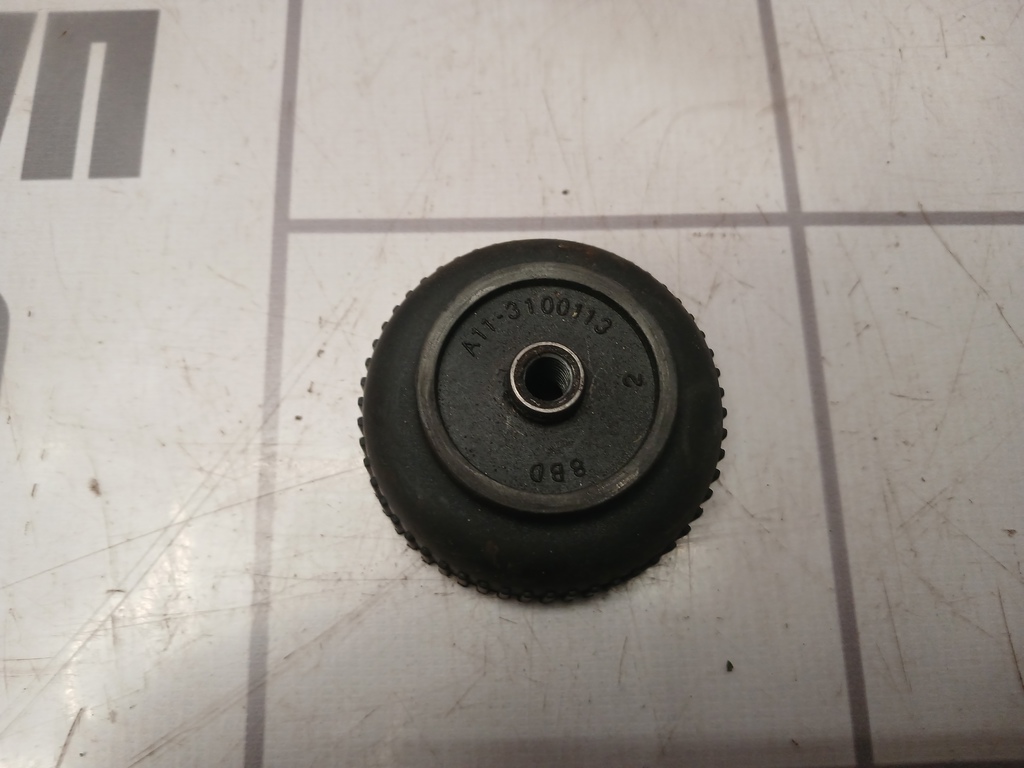 Chery QQ6 S21 07-10 для Болт крепления запасного колеса