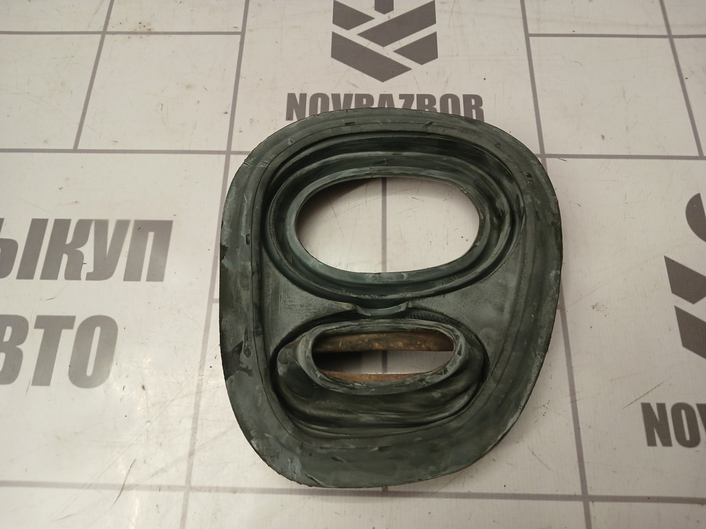 Skoda Yeti 2009-2018 для Уплотнитель