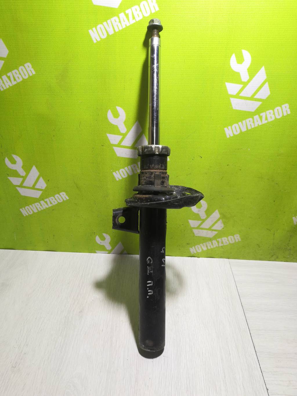 VW Golf 6 09-12 для Амортизатор передний