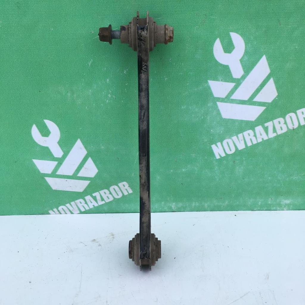 VW Golf 6 09-12 для Тяга задняя поперечная