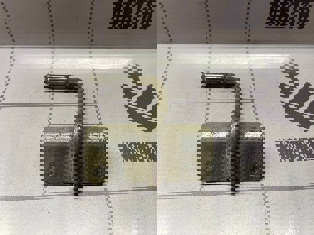 Renault Logan 2 14-18 для Кронштейн глушителя