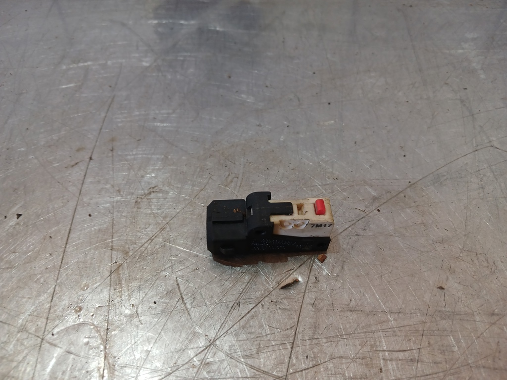 Ford Transit 06-13 для Датчик температуры