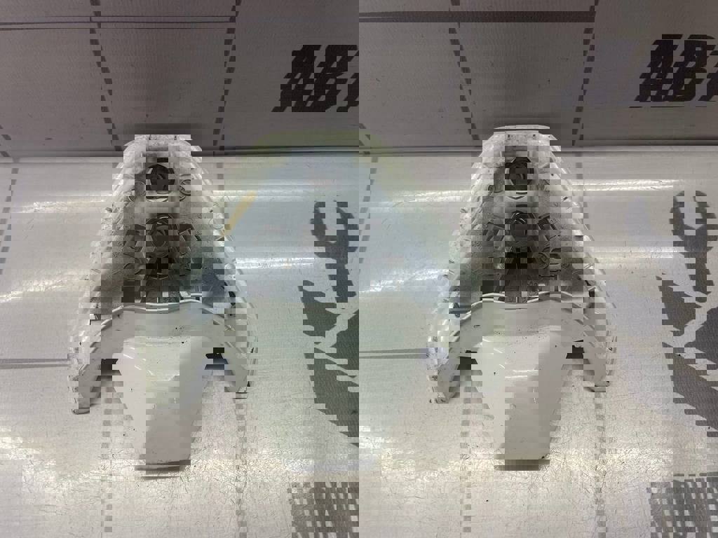 Renault Megane 3 09-16 для Кронштейн (сопут. товар)