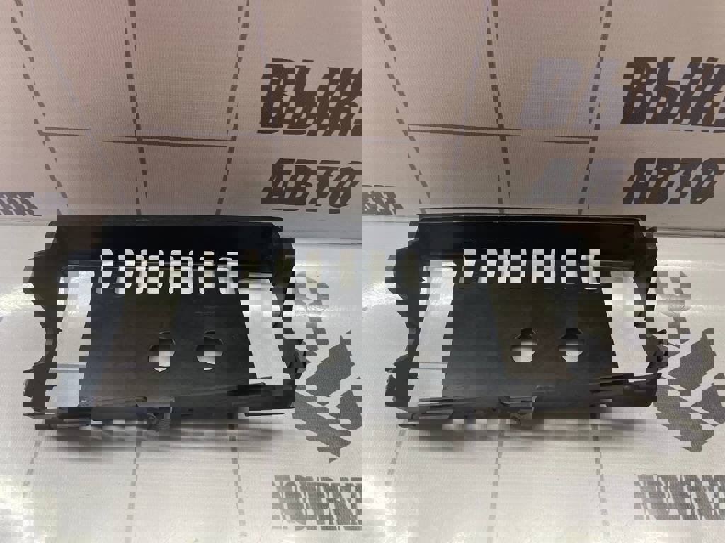 Ford Fusion 2002-2012 для Кронштейн (сопут. товар)