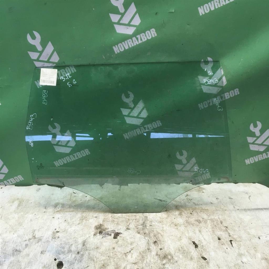 VW Passat B6 05-10 для Стекло двери задней правой