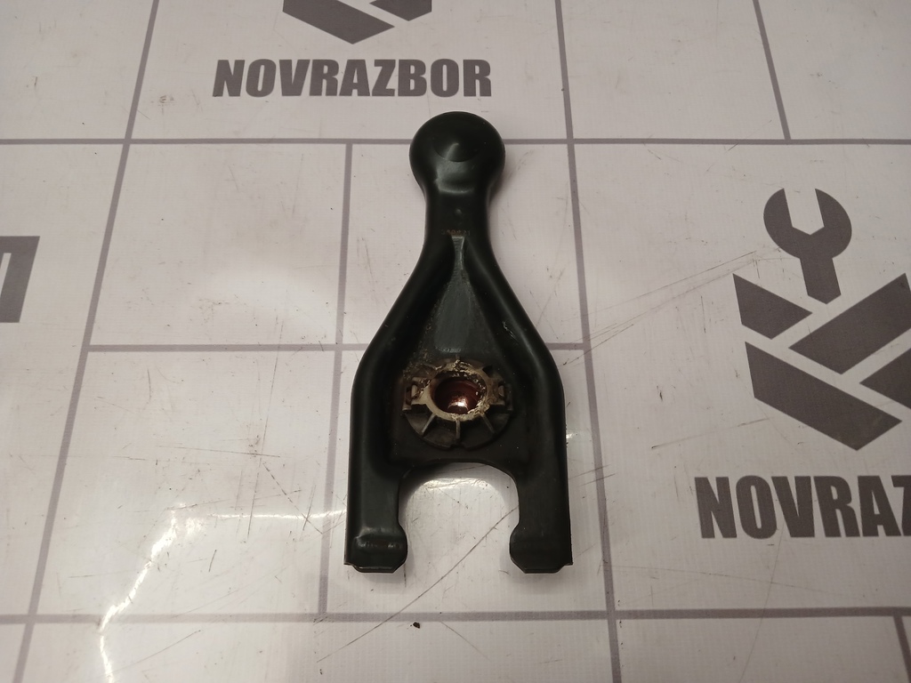 Peugeot 307 2001-2008 для Вилка сцепления