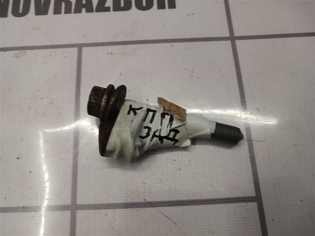 Skoda Octavia A5 1Z   04-13 для Болт